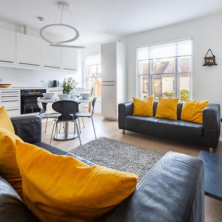 Апартаменты Swift Host Park Lane 2 Bed Great Location Норвич Экстерьер фото