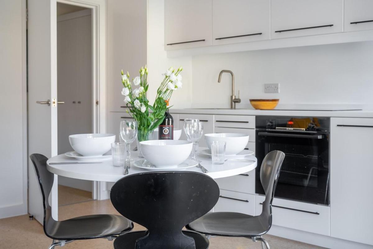Апартаменты Swift Host Park Lane 2 Bed Great Location Норвич Экстерьер фото